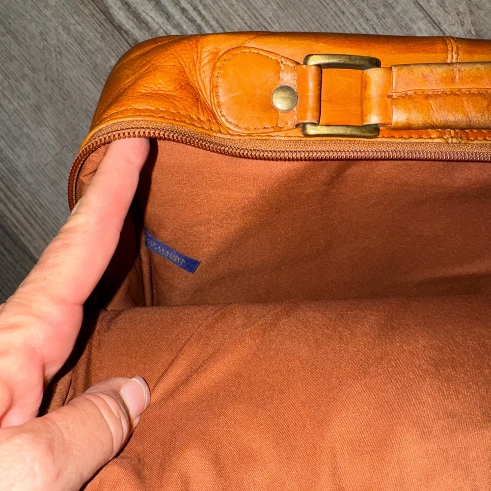 Vintage Piel Natural leather front pocket backpack chestnut smooth bag travel